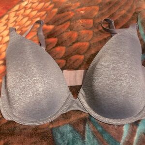 Victoria Secret 34D uplift semi Demi bra